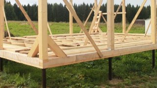 Сарай на винтовых сваях или хозблок на сваях Балашиха цена от 2579 руб. / шт.
